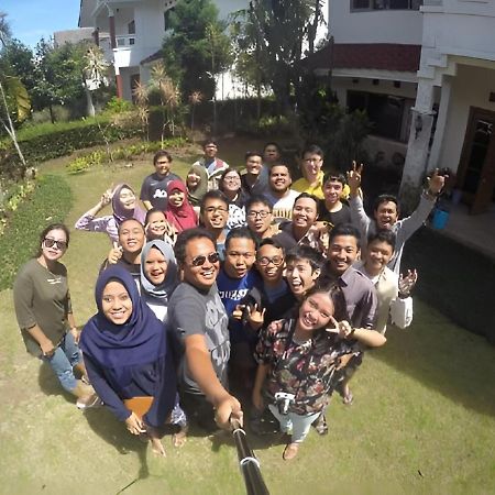 Villa Ohana Batu Batu  Bagian luar foto