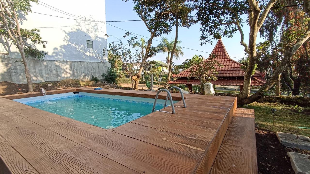 Villa Ohana Batu Batu  Bagian luar foto